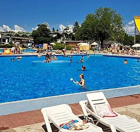Valentina *
